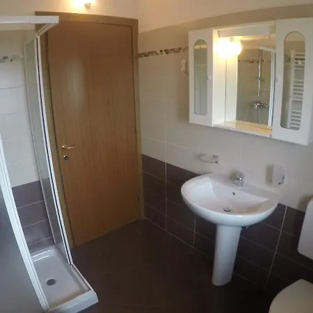 - Agenzia Cocal Апартаменты