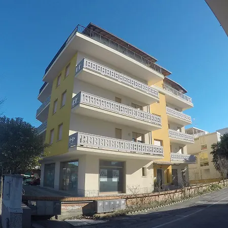 - Agenzia Cocal Lägenhet *