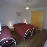 - Agenzia Cocal Apartment *