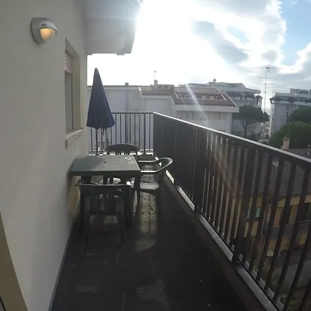 - Agenzia Cocal Apartment *