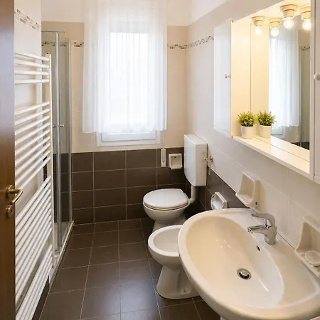 - Agenzia Cocal Apartamento *